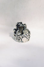 Load image into Gallery viewer, Carved Brutalist Ring with Raw Quartz
