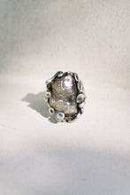 Load image into Gallery viewer, Carved Brutalist Ring with Raw Quartz

