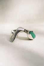Load image into Gallery viewer, Free Flow Chrysoprase Sculpture Ring
