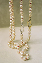Load image into Gallery viewer, Pearl Hook Necklace in Silver
