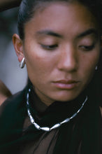 Load image into Gallery viewer, Casa Spratling Teardrop Earrings
