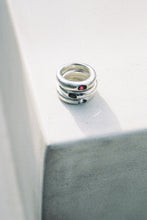 Load image into Gallery viewer, Gem Field Ring no. 3
