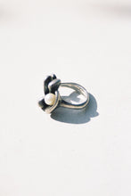 Load image into Gallery viewer, English Modernist Double Pearl Ring
