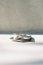 Load image into Gallery viewer, Geometric Ring with Pearl
