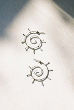 Load image into Gallery viewer, Melty Radiant Spiral Hoops
