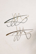 Load image into Gallery viewer, Wire Spiral Thread Earrings
