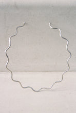 Load image into Gallery viewer, Postmodern Squiggle Collar Necklace
