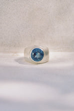 Load image into Gallery viewer, Modernist Raised Topaz Dinner Ring
