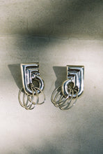 Load image into Gallery viewer, Casa Spratling Deco Design Earrings
