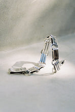 Load image into Gallery viewer, Casa Spratling Double Link Ribbon Bracelet
