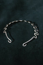 Load image into Gallery viewer, Mid-Century Wave Collar Necklace
