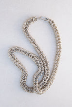 Load image into Gallery viewer, Loose Woven Wheat Chain with Hook Clasp
