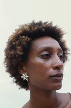 Load image into Gallery viewer, Casa Spratling Estrellas Earrings
