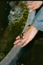 Load image into Gallery viewer, Spinning Citrine Silver Ring
