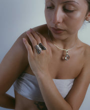 Load image into Gallery viewer, Enamel Butterly Ring
