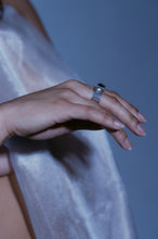 Load image into Gallery viewer, Tension Held Pearl and Onyx Ring

