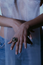 Load image into Gallery viewer, Modernist Geometric Pedestal Ring
