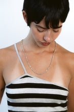 Load image into Gallery viewer, Spiral U Link Necklace
