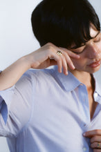 Load image into Gallery viewer, Retro Triple Bubble Tapered Ring
