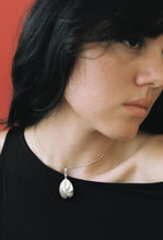 Load image into Gallery viewer, Perfume Pendant with Wand
