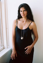 Load image into Gallery viewer, Amphora Pendant with Long Ball Chain
