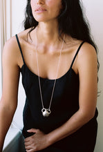 Load image into Gallery viewer, Amphora Pendant with Long Ball Chain
