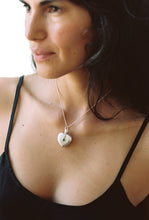Load image into Gallery viewer, Puffy Heart Emerald Perfume Bottle
