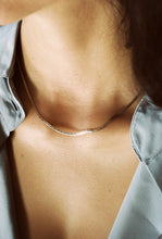 Load image into Gallery viewer, Micro Articulated Link Necklace
