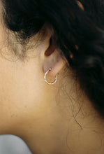 Load image into Gallery viewer, GOLD HOOPS 8
