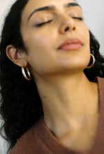 Load image into Gallery viewer, GOLD HOOPS 4
