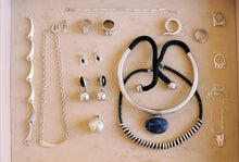Load image into Gallery viewer, Brutalist Abstract Chunk Necklace
