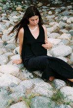 Load image into Gallery viewer, Studio Geometric Spiral Link Necklace
