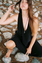 Load image into Gallery viewer, Long Spiral Pearl Pendulum Necklace
