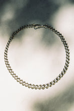 Load image into Gallery viewer, CHAIN 8: 1850's Graduated Curb Link Chain with Dog Clip
