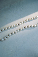 Load image into Gallery viewer, Pearl Hook Necklace in Silver
