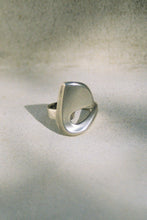 Load image into Gallery viewer, David Andersen Swoop Ring
