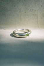 Load image into Gallery viewer, Gem Field Ring no. 3
