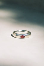 Load image into Gallery viewer, Gem Field Ring no. 3

