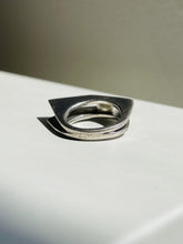 Load image into Gallery viewer, Geometric Ring with Pearl
