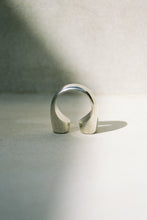 Load image into Gallery viewer, Chunky Modernist Open Ring
