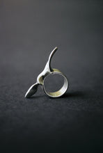Load image into Gallery viewer, Futurist Sculptural Anvil Ring
