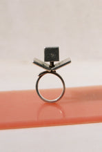 Load image into Gallery viewer, Modernist Geometric Pedestal Ring
