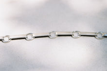 Load image into Gallery viewer, Casa Spratling Flush Ribbon Link Chain

