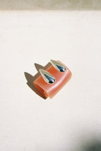 Load image into Gallery viewer, Casa Spratling Teardrop Earrings
