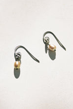 Load image into Gallery viewer, Pearl Spiral Hook Drop Earrings

