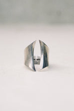 Load image into Gallery viewer, Andreas Mikkelsen Double Crescent Open Taper Ring
