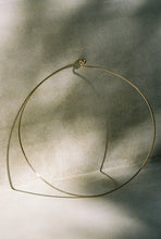 Load image into Gallery viewer, The Classic Wire Neck Ring in Gold
