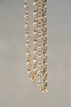 Load image into Gallery viewer, Italian Gold Ridged Link Rolo Chain
