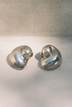 Load image into Gallery viewer, Los Ballesteros Puffy Spiral Earrings
