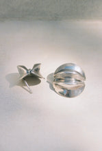 Load image into Gallery viewer, Hinging Ridge Earrings
